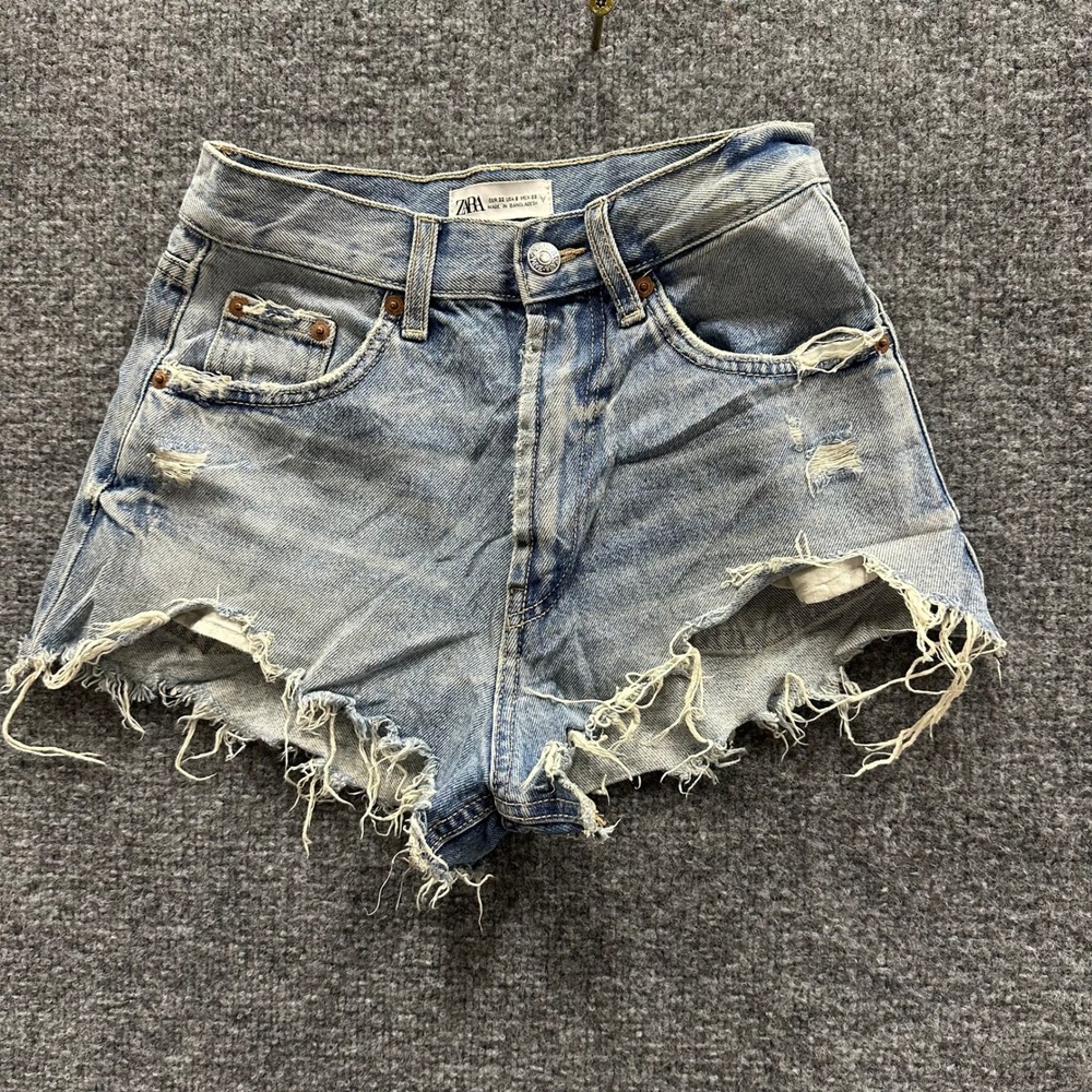 Zara Shorts Womens Size 0 Blue Distressed High Waisted Raw Hem Denim Cotton